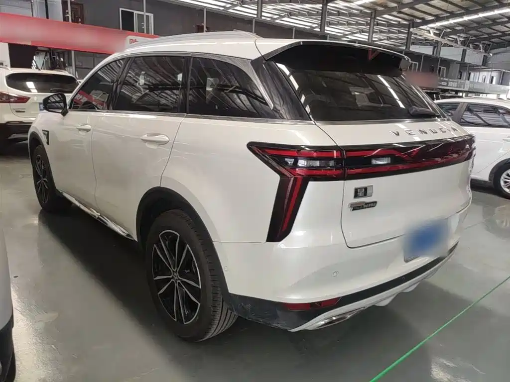 Venucia Star 260 T Auto 48 V Mild Hybrid Turbo Star Shine
