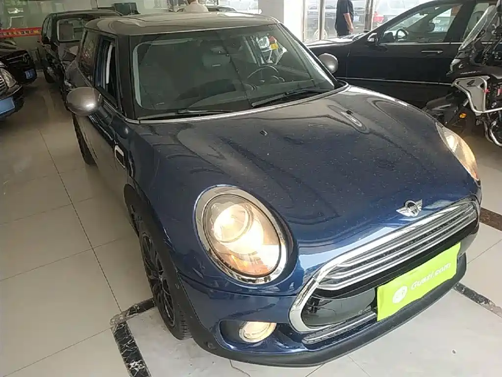 MINI CLUBMAN Facelift 1.5 T COOPER