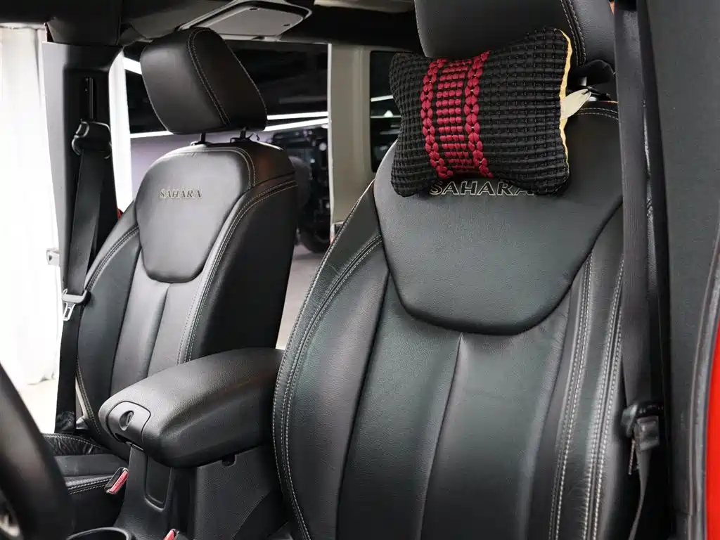 Wrangler 3.0 L Sahara 4-door Comfort Enjoyment