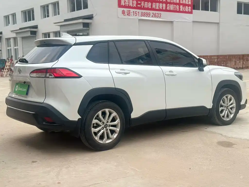 Frontlander 2.0 L CVT Leading