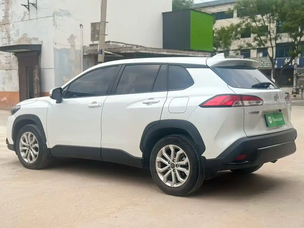 Frontlander 2.0 L CVT Leading