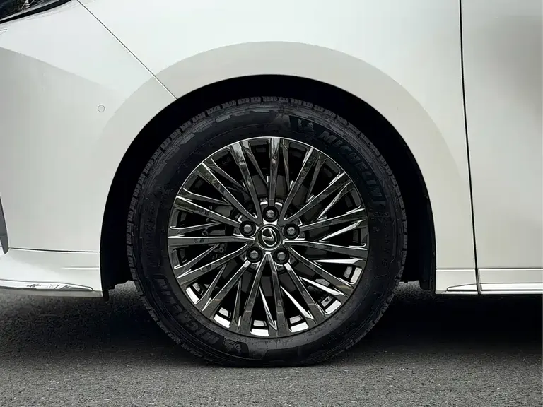 Lexus LM 350 h 7-seat Elegant