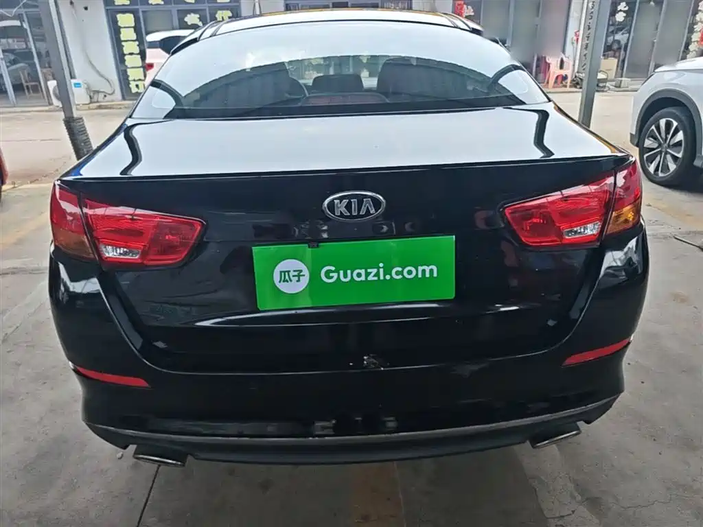 Kia K5 2.0 L Auto Luxury