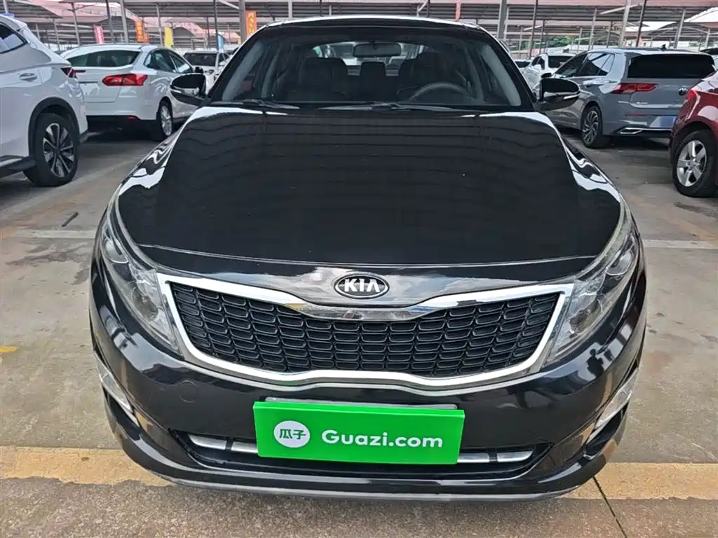 Kia K5 2.0 L Auto Luxury