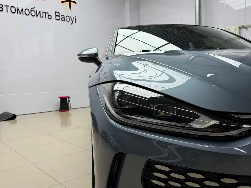 Lamando Lamando L 280 TSI DSG Spicy Cool