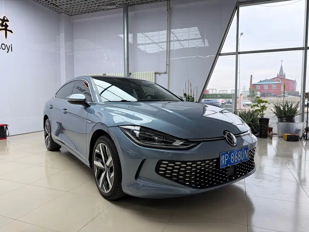 Lamando Lamando L 280 TSI DSG Spicy Cool