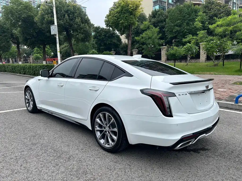 Cadillac CT5 Facelift 28 T Leading Sport