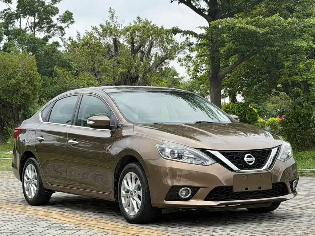 Sylphy 1.6 XV CVT Premium