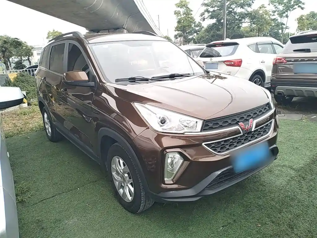 Wuling Hongguang S3 1.5 L Manual Comfort CN-VI