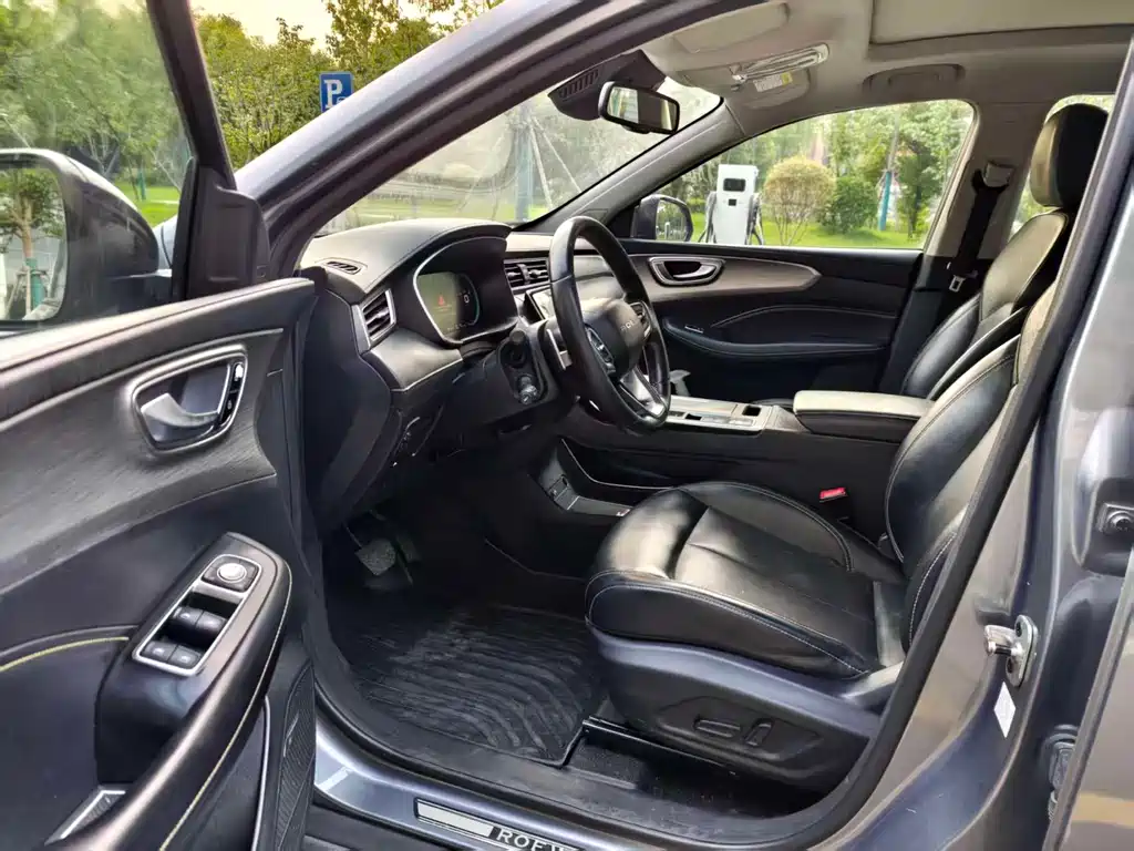 Roewe RX5 NEV ePLUS China Style Honor Qilin Luxury