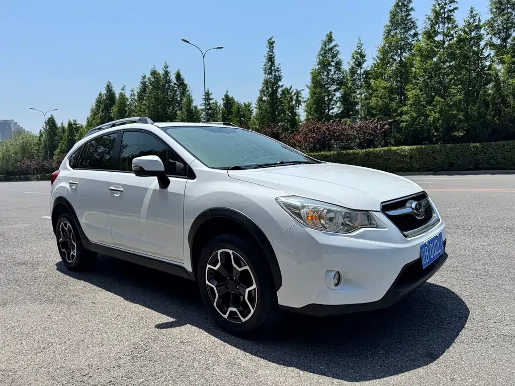 Subaru XV 2.0 i Luxury Navigation