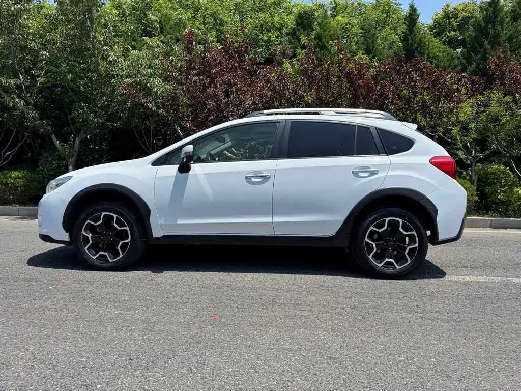 Subaru XV 2.0 i Luxury Navigation