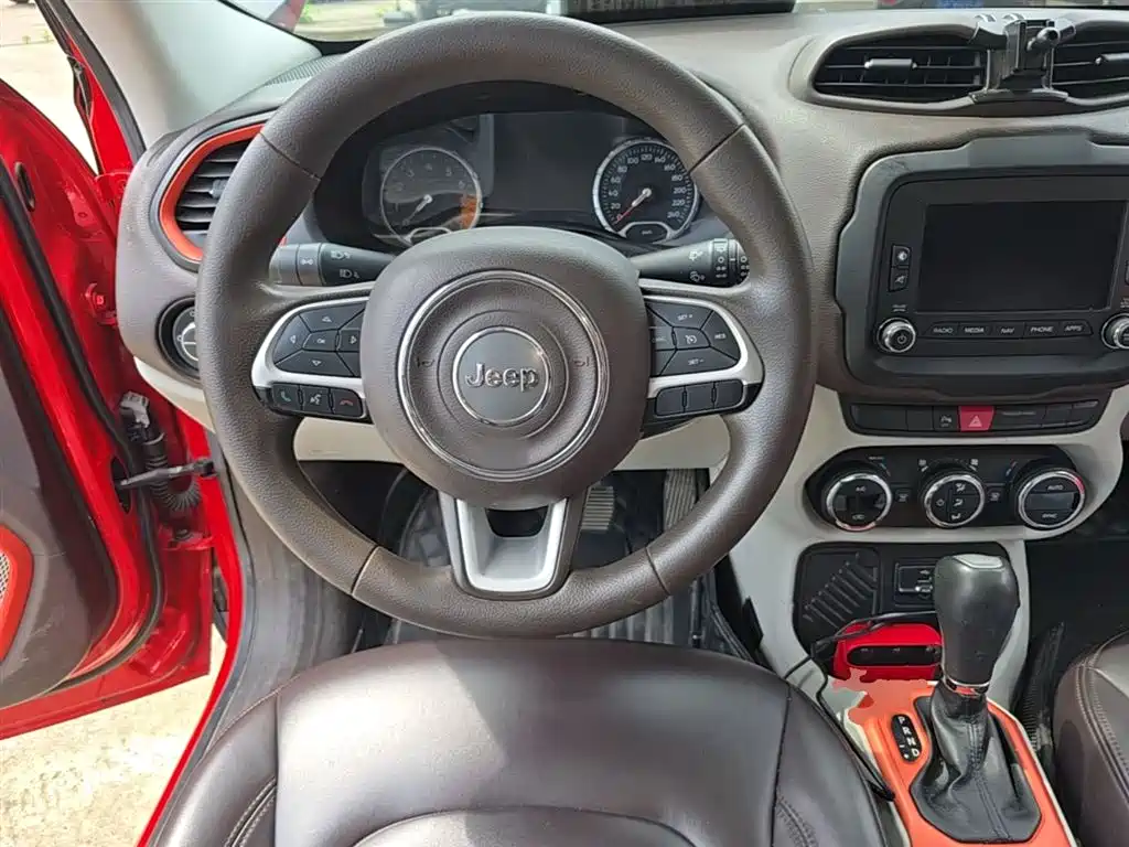 Renegade 1.4 T Auto Power Energy+