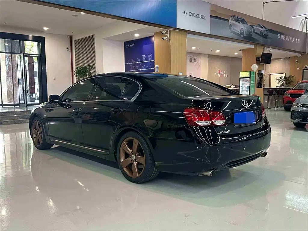 Lexus GS 430