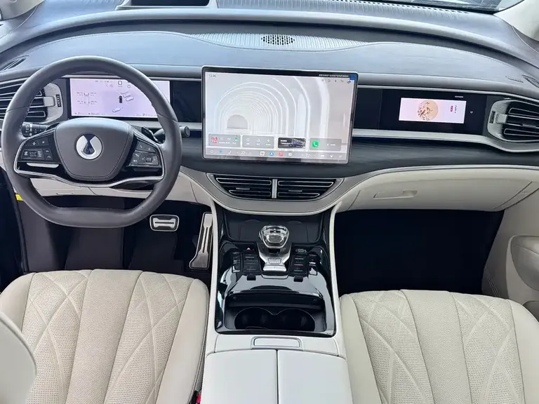 Denza D9 DM-i Smart Drive 1020 4 WD Flagship
