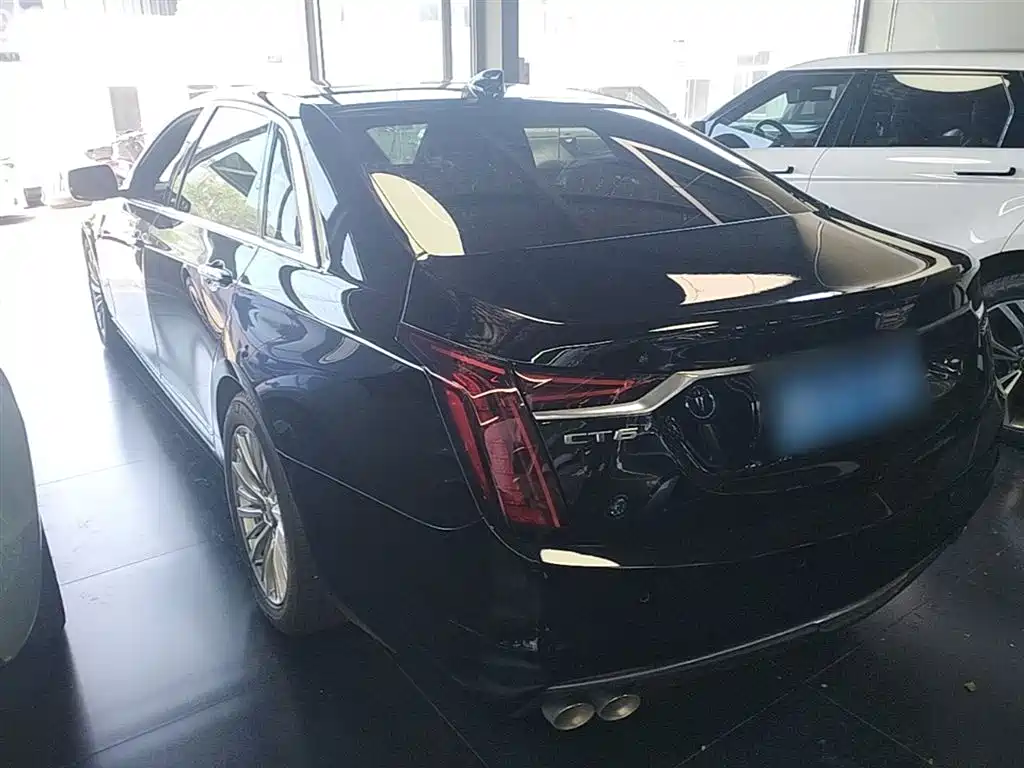 Cadillac CT6 28 T Luxury