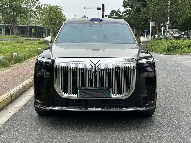 Voyah Taishan Max+