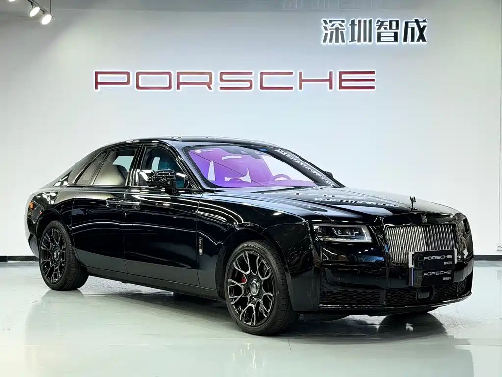Ghost 6.7 T Black Badge