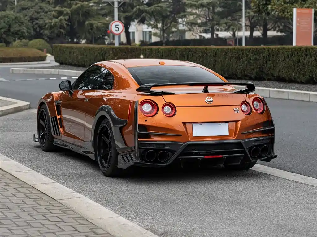 Nissan GT-R 3.8 T Flagship