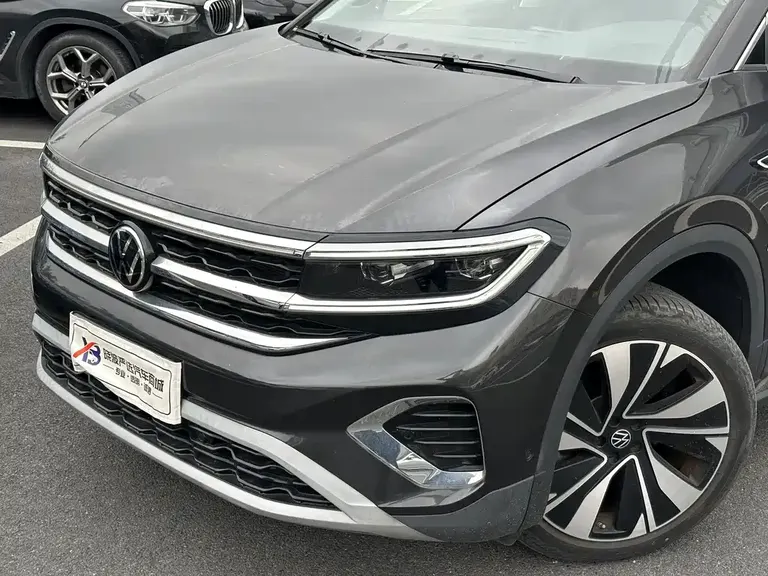 Volkswagen Talagon 380 TSI 4 WD Flagship Victory Realm 6-seat