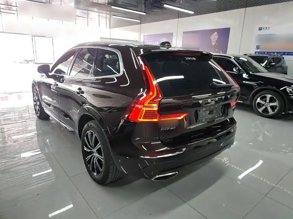 Volvo XC60 T5 4 WD Smart Grace Luxury