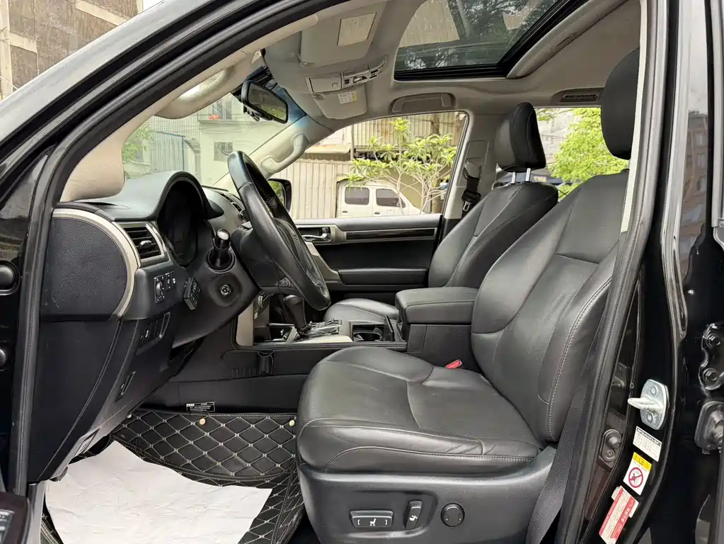 Lexus GX 400 Luxury