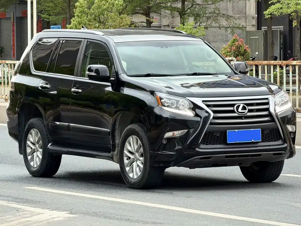 Lexus GX 400 Luxury