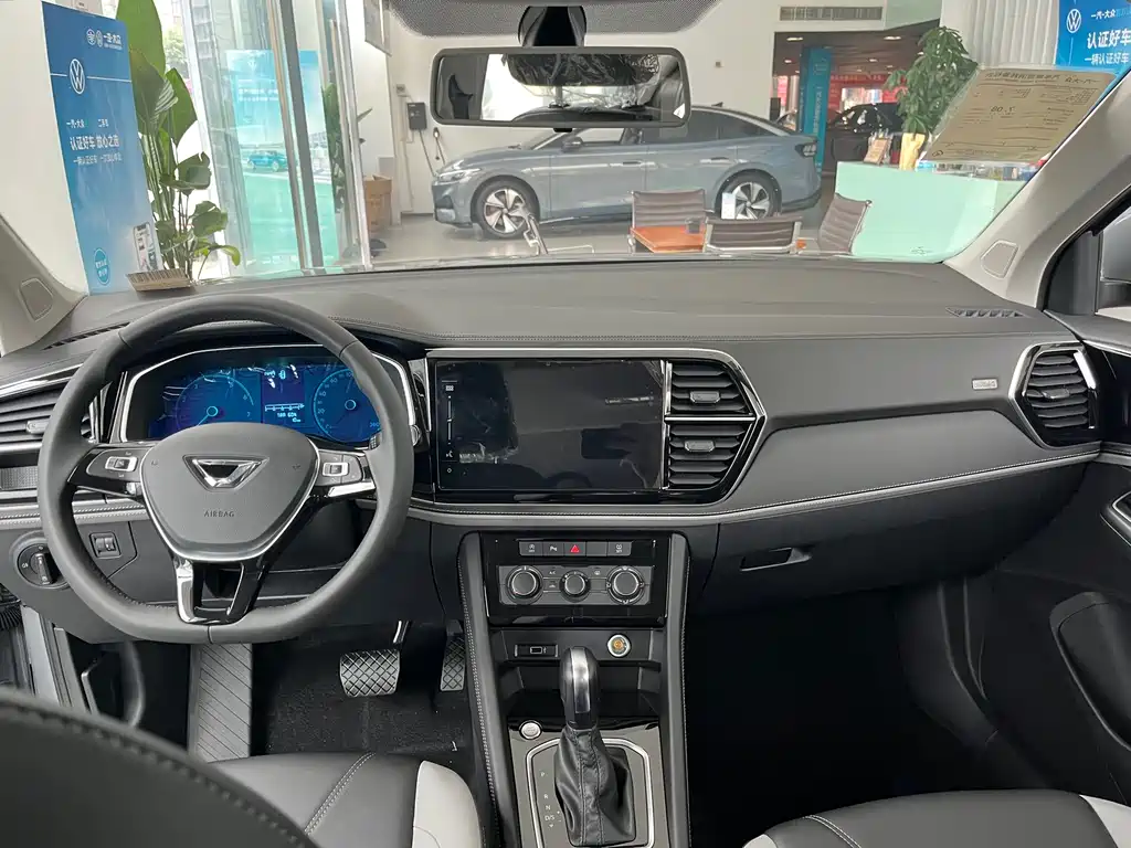 Jetta VS5 280 TSI Auto Joy