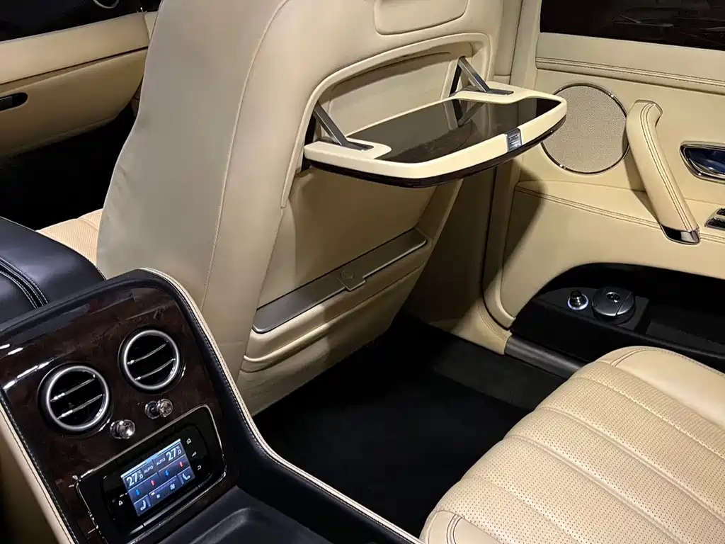 Flying Spur 4.0 T V8 Distinguished