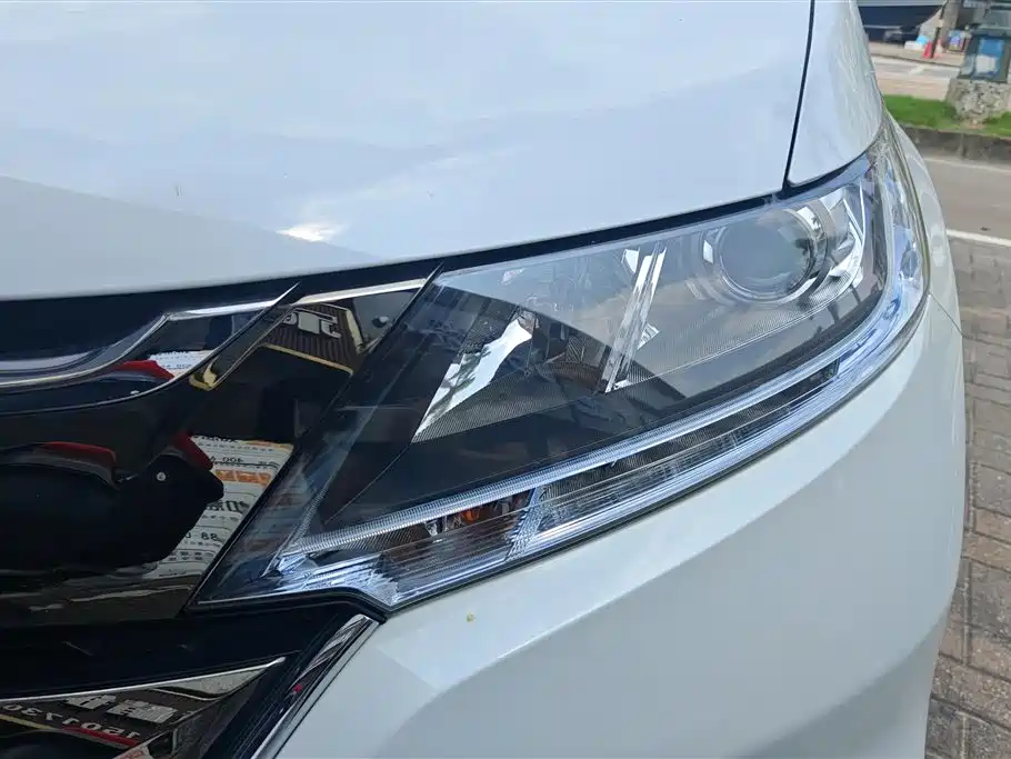 Odyssey 2.0 L Sharp· Comfort Enjoyment