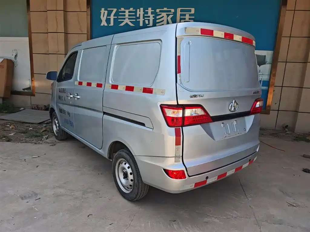 Changan Star 5 1.4 L Classic Van JL473 Q3