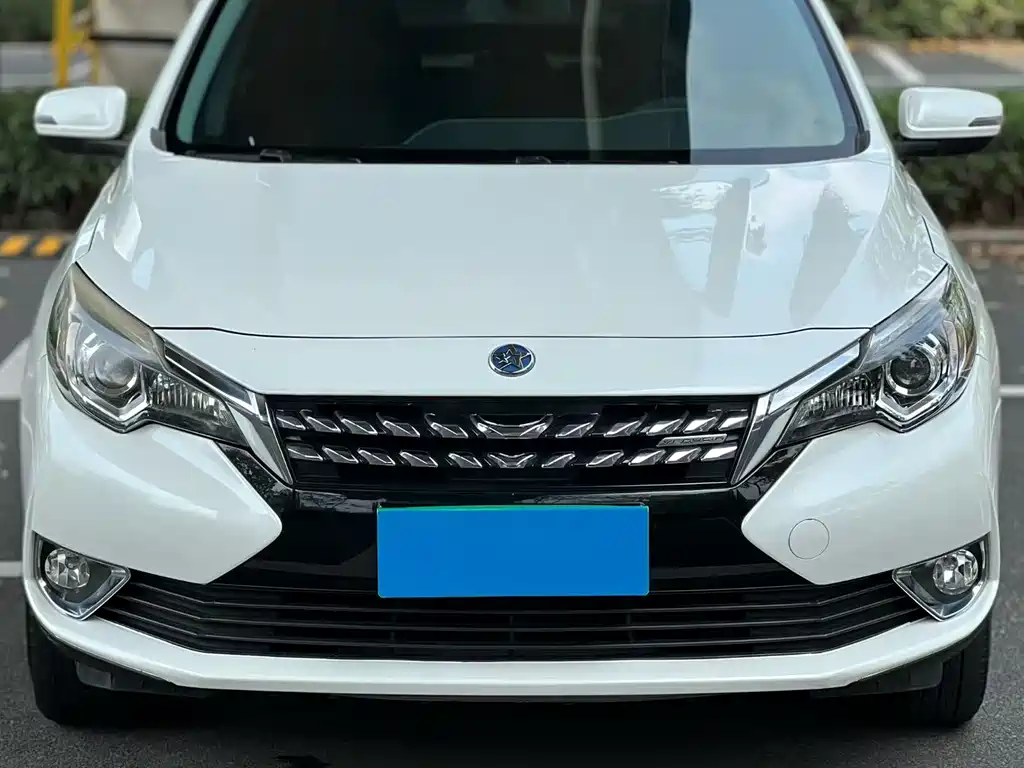 Venucia T90 启辰T90 2018款 2.0 L CVT智联风尚版 国V