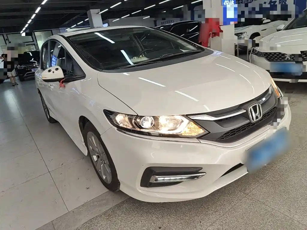 Jade 1.8 L Auto Comfort