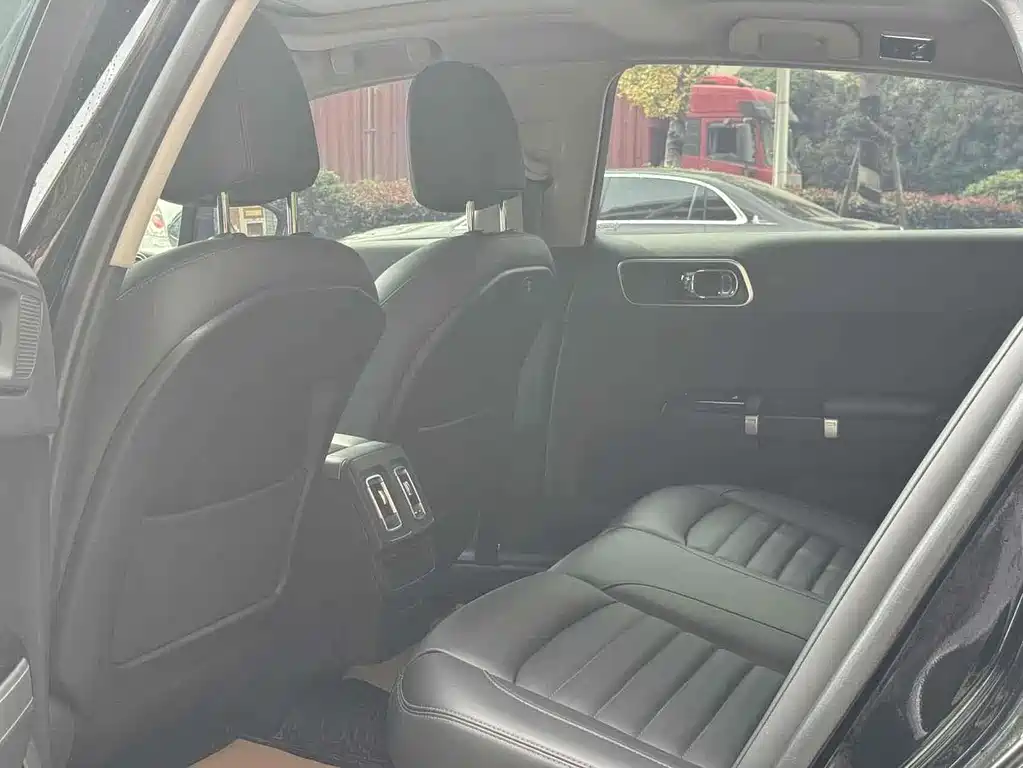 Citroën C6 400 THP Comfort