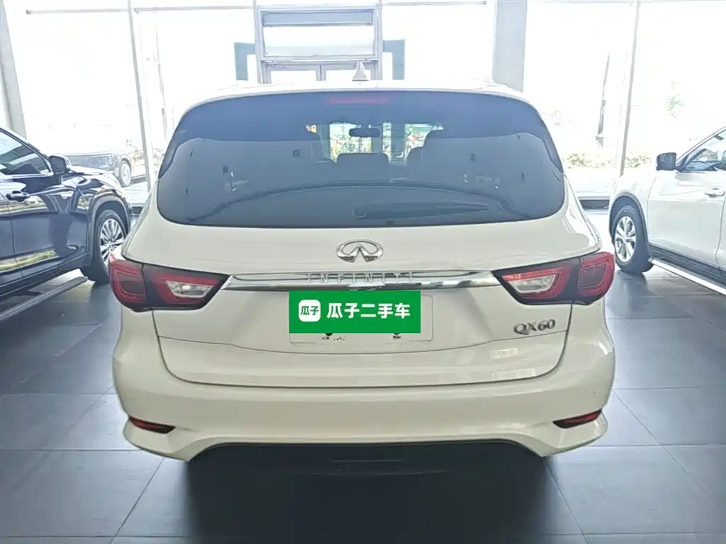 Infiniti QX60 (Import) 英菲尼迪QX60进口 2018款 2.5 S/C Hybrid 两驱卓越版 国VI
