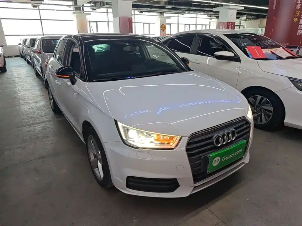 Audi A1 30 TFSI Sportback Design Style