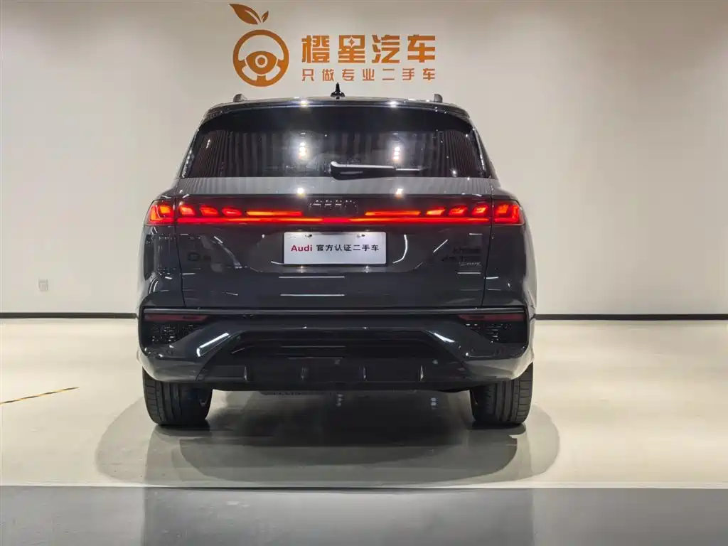 Audi Q6 奥迪Q6 2024款 45 TFSI quattro 影武士版 6座