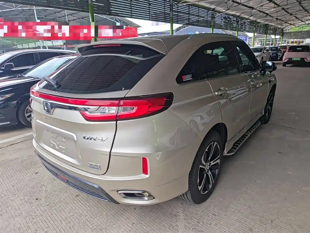 Honda UR-V 370 TURBO 4 WD Premium CN-V