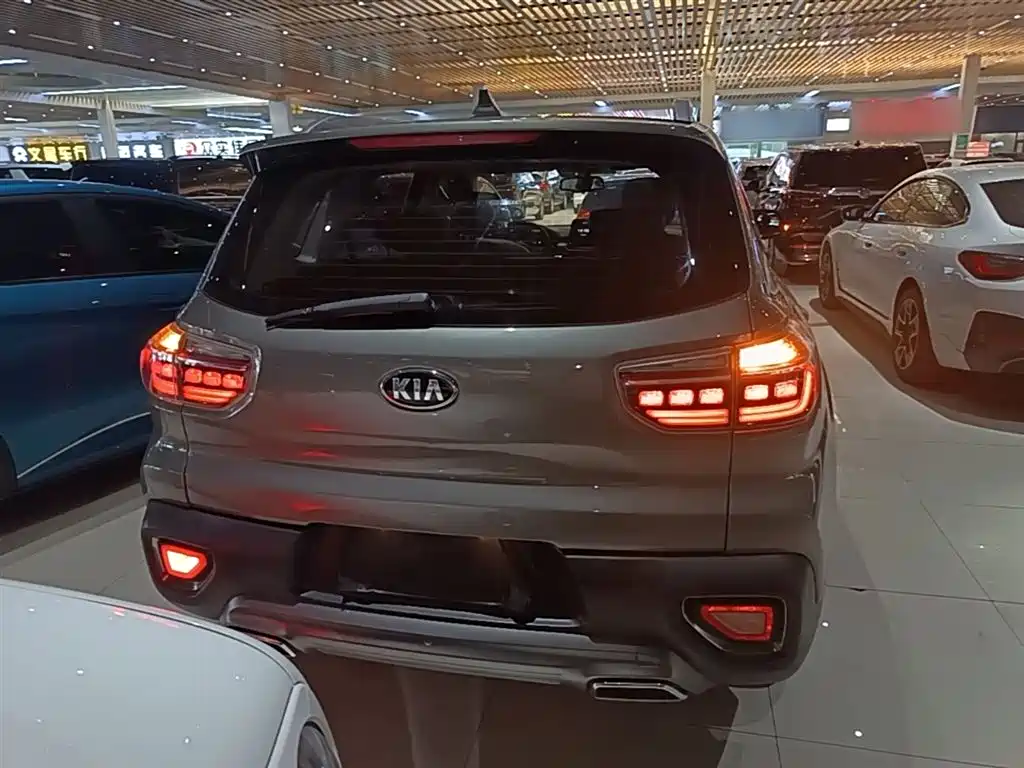 Sportage 2.0 L Auto Smart Enjoyment Luxury