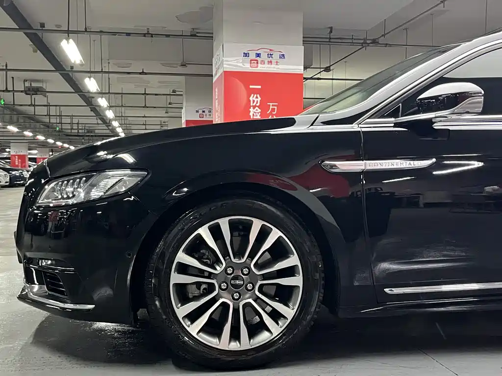 Lincoln Continental 林肯大陆 2018款 3.0 T 四驱尊耀版