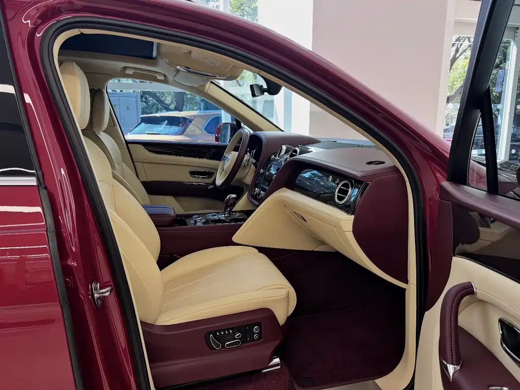 Bentayga 4.0 T V8