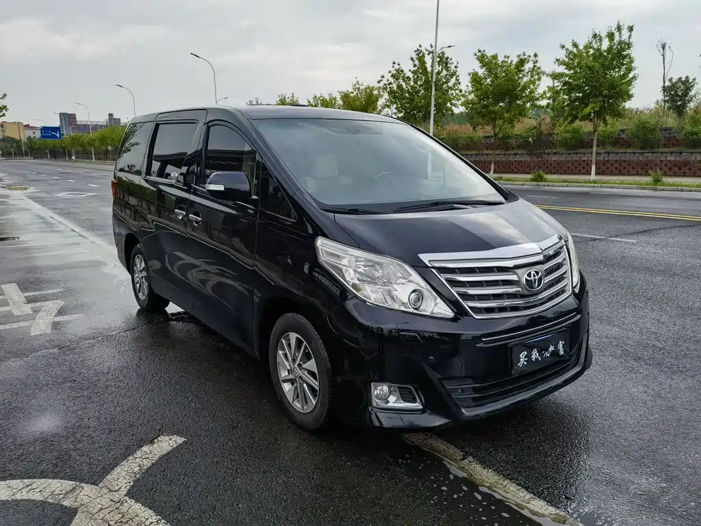 Alphard 3.5 L Distinguished