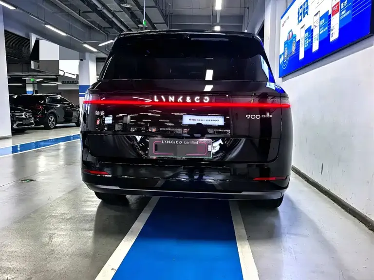 Lynk & Co 900 领克900 2025款 1.5 T Ultra 6座
