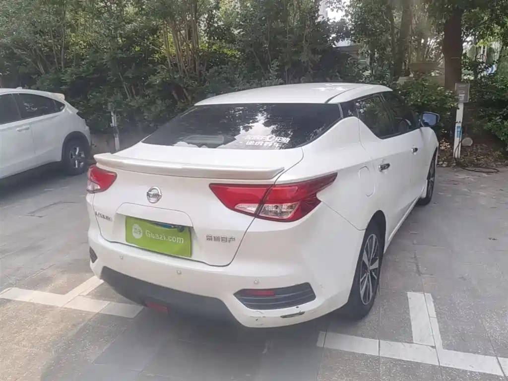 Lannia 蓝鸟 2016款 1.6 L 手动炫酷版