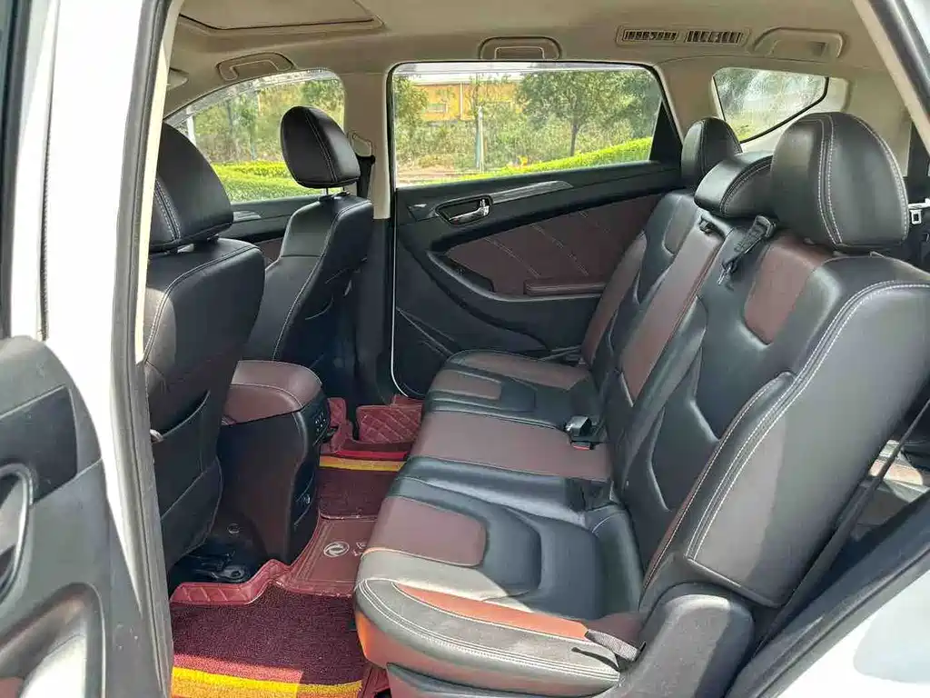 Fengguang 580 Facelift 1.5 T CVT Comfort