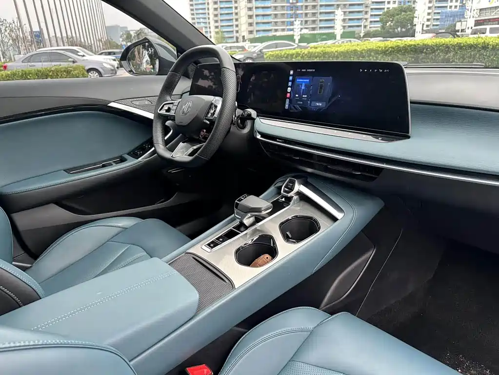 MG7 1.5 T DCT Supreme Beauty Luxury