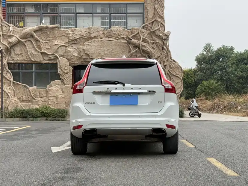 Volvo XC60 (Import) T5 Smart Grace
