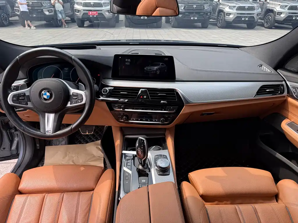 BMW 6 Series GT 630 i M Sport Package