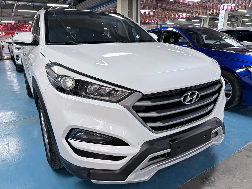 Tucson 1.6 T DCT 2 WD 15 Anniversary Special Edition
