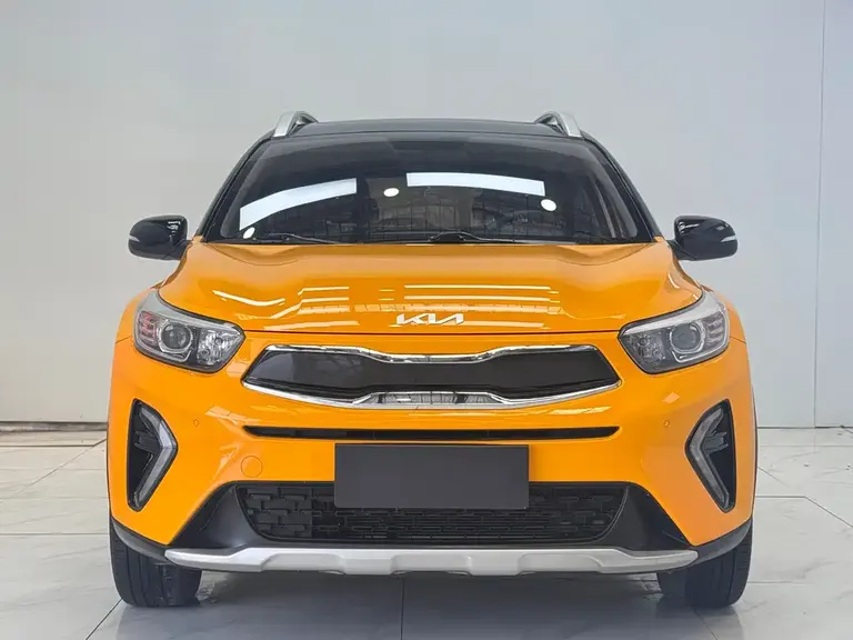 Kia Stonic 1.4 L CVT Fun Enjoyment Sunroof